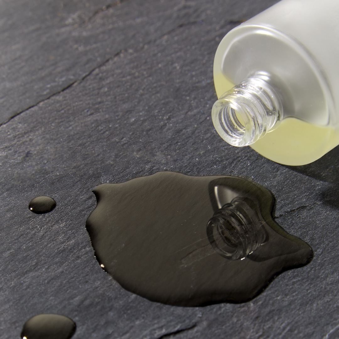 Sleep Well Oil – A Multi-Use, Hydrating Oil for Skin, Bath, and Relaxation. Nourishing Sleep Well Oil – Infused with Lavender, Geranium, and Ylang Ylang for Calm